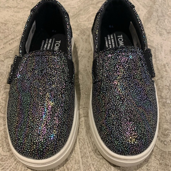 TOMS Luca Slip On Casual Shoe Black / Multi - Picture 1 of 4